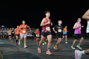 BIB: 201, 204, 215
                            <button type="button" onclick="openModal(22814396)" class="btn btn-primary btn-sm float-right btn-popup" data-toggle="modal" data-target=".modal-high-quality">
                        <i class="fas fa-shopping-cart"></i> Add to Cart
                    </button>
                                            <button type="button" onclick="isThisMe(22814396, true)" class="btn btn-success btn-sm float-right btn-popup btn-isme hidden" data-toggle="tooltip" data-placement="bottom" title="นี่คือรูปของคุณใช่ไหม คลิกที่นี่เพื่อเอาเข้าอัลบั้ม">
                        <i class="fas fa-plus"></i> Add to album
                    </button>
                    <button type="button" onclick="isThisMe(22814396, false)" class="btn btn-warning btn-sm float-right btn-popup btn-isnotme hidden">
                        <i class="fas fa-ban"></i> Remove from album
                    </button>